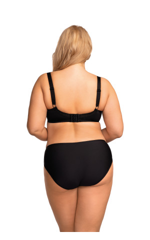 Γυναικείο Σλιπ Plus Size – Υψηλή Κάλυψη & Άνεση Γυναικείο Σλιπ Plus Size – Υψηλή Κάλυψη & Άνεση